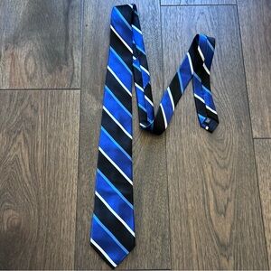 Express Elegant Blue Striped Men's Tie 100% Silk